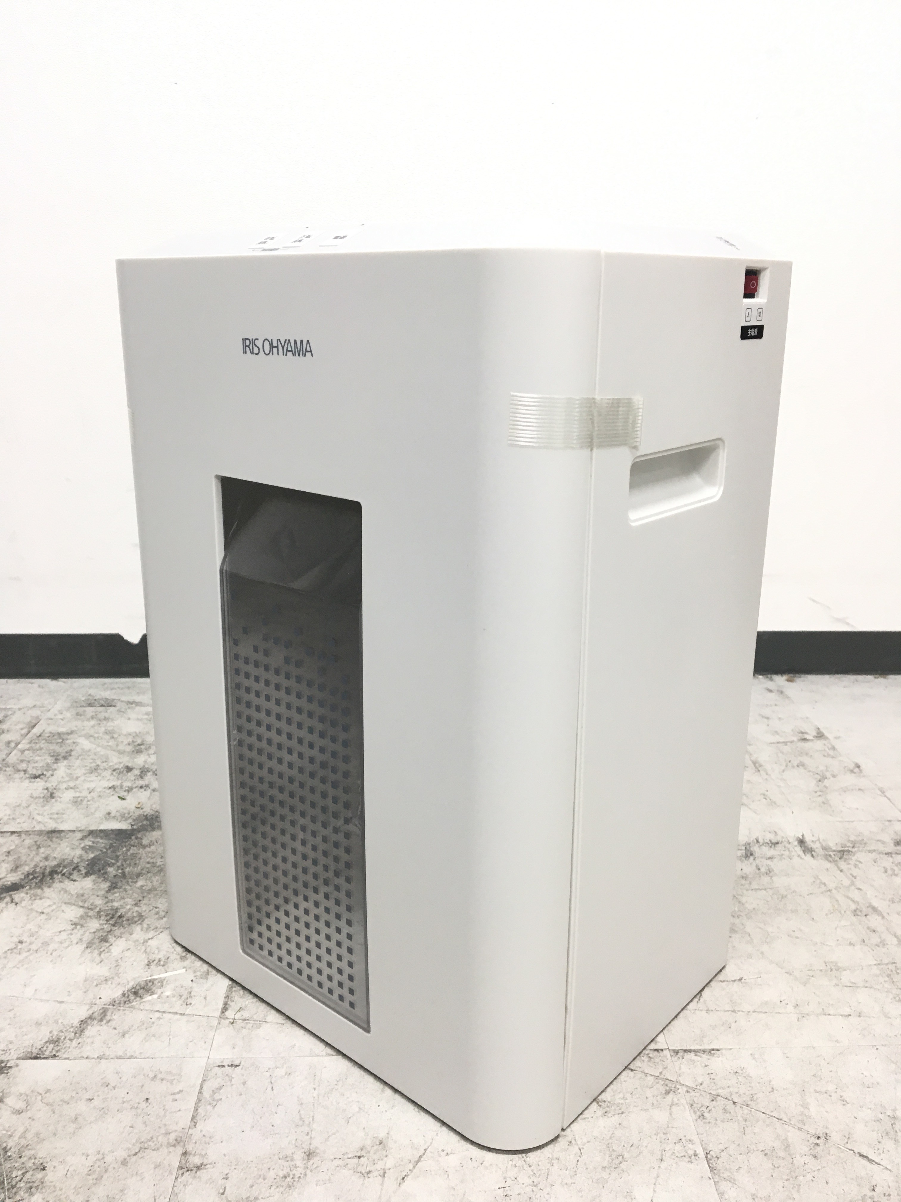 最大１６枚細断、省スペースでオフィスで大活躍！
                        KT1600J
                                    新品
            