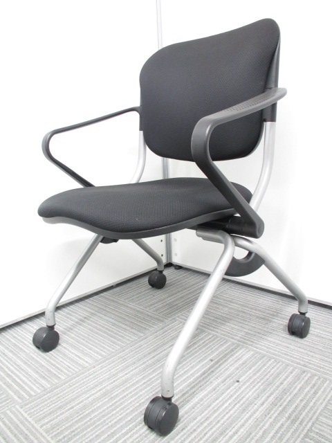 【大量入荷】岡村製作所(okamura) ネスティングチェア トーションライン(TORSION)■多用途化したミーティングチェア!![肘付きタイプ]Ω
                        トーションライン
                                    中古
            