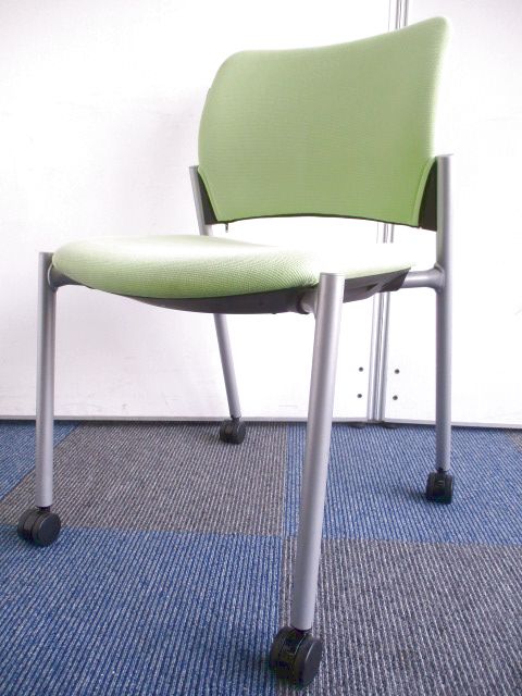 【重ねて収納可能！】会議室や休憩所におすすめ！【シンプルデザイン！】
                        8147シリーズ
                                    中古
            