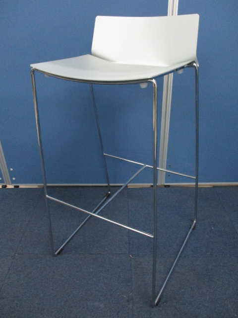 [イタリア製のおしゃれなカウンターチェア!!]ＡＤＡＬ カウンターチェア ■ご自宅・カフェ・バーなど、インテリアにおすすめです!! #お洒落チェア #シンプル 
                        -
                                    中古
            