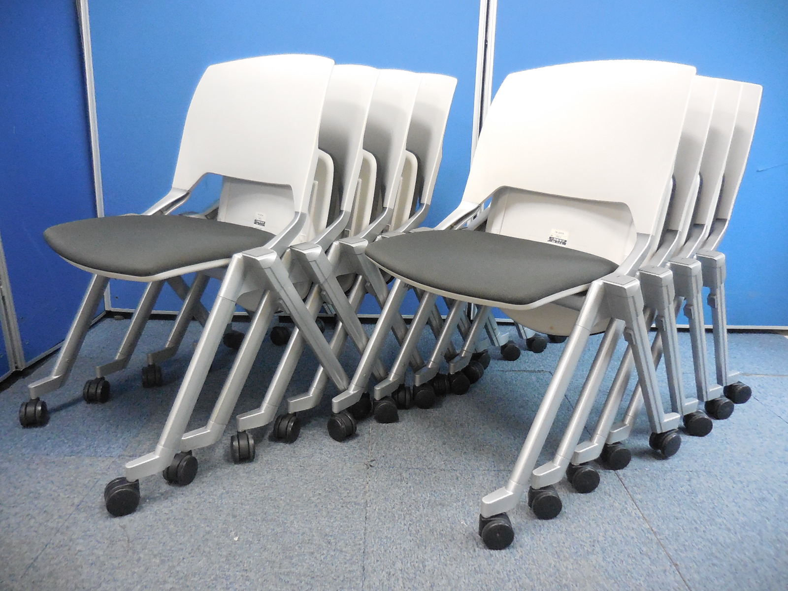 【セット価格10％オフ！】コストパフォーマンスが高い！マルチスタックチェア！　◆内田洋行製
                        FM-320
                                    中古
            