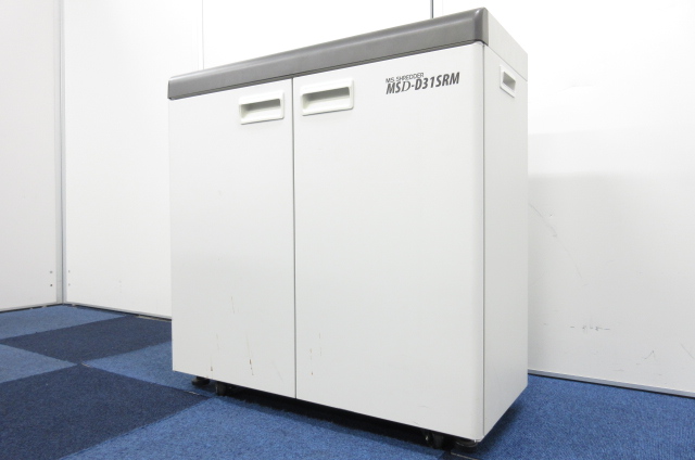 【情報保持の強い味方!!】2012年現行モデル!!パワフルな処理能力でオフィスの効率化を進めます!!【スパイラルカット方式!!】
                        その他シリーズ
                                    中古
            