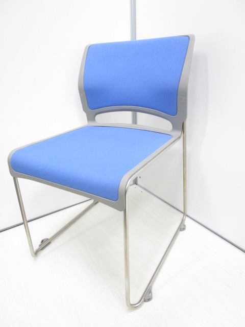 【コンパクトな多目的チェア!!】明るいカラーの会議イスが入荷しました!!【使わない時には重ねて収納可能!!】
                        リット
                                    中古
            