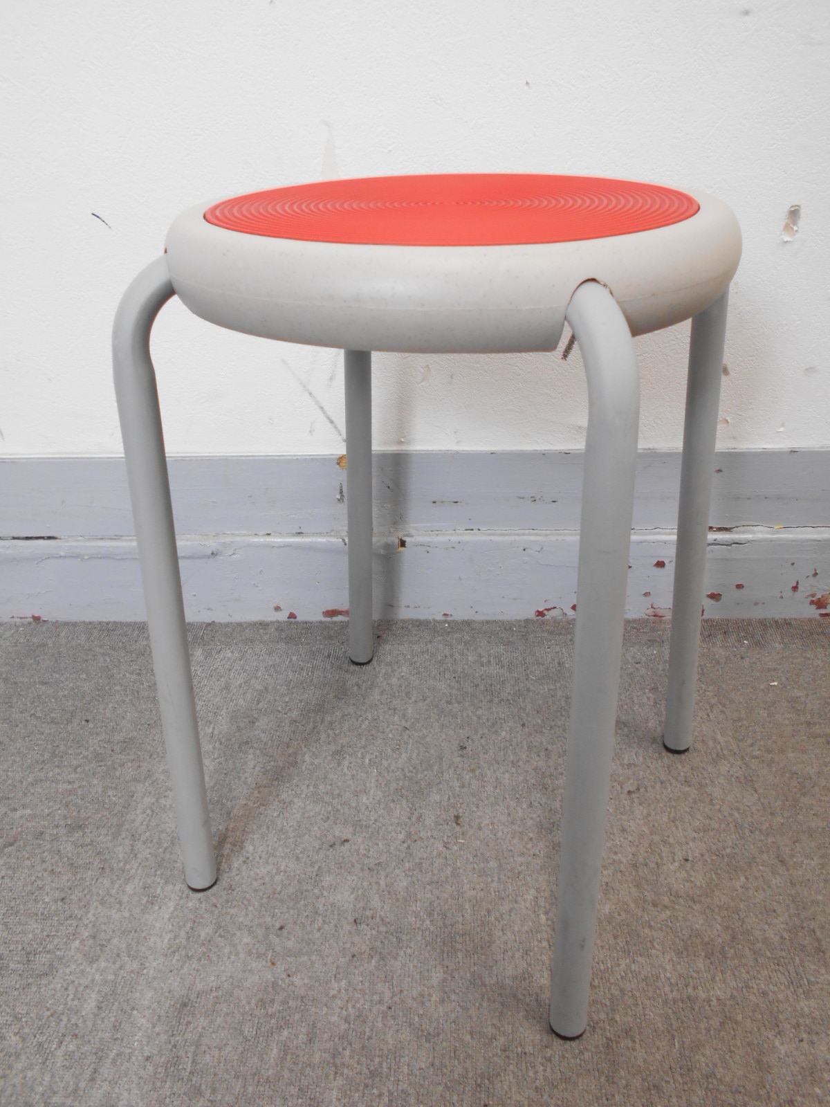 【KS】[状態良好]丸イス　オレンジ
                        その他
                                    中古
            