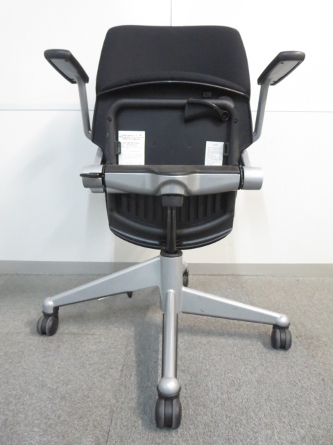 【中古】カート Kart Nesting Chair【VECTA（ヴェクタ）】 Steelcase/スチールケース スタッキングチェア 238282