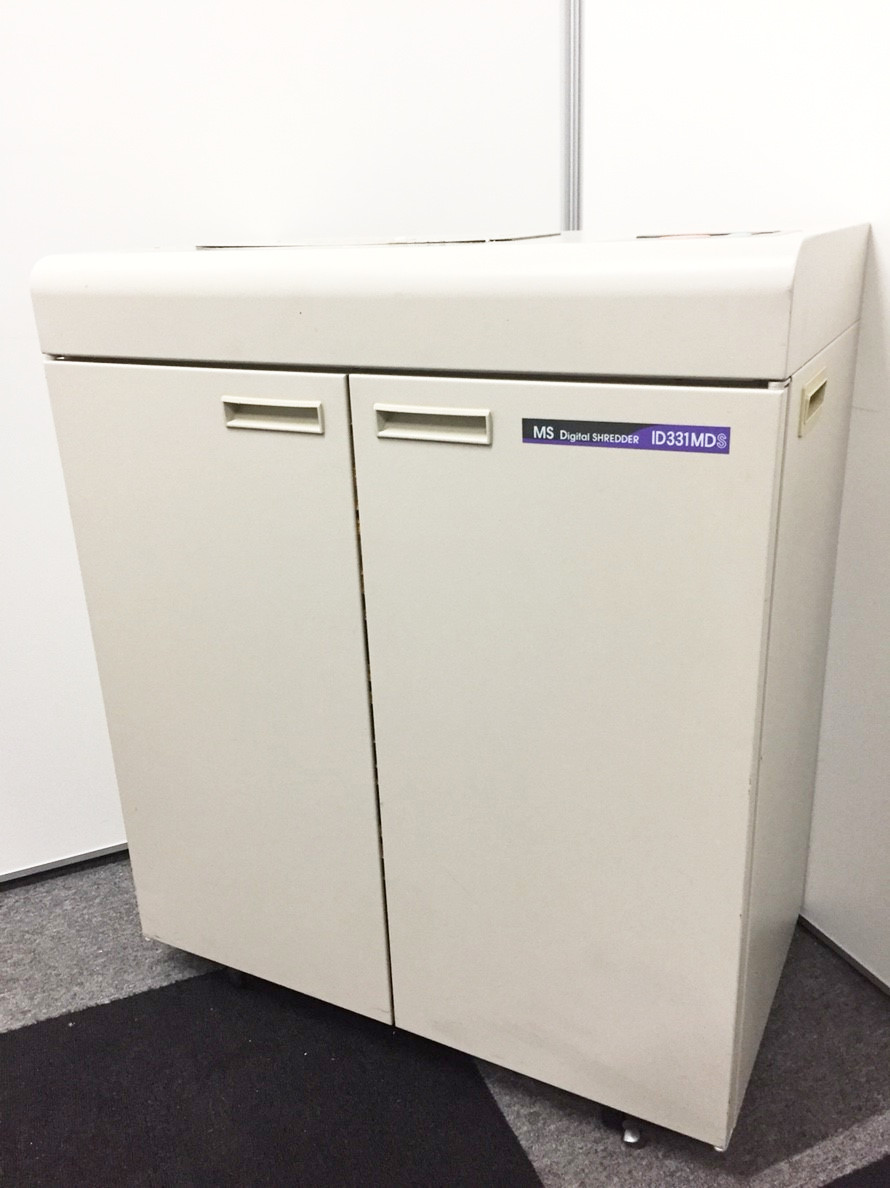 【情報漏洩防止！】スパイラルカット方式のシュレッダーで情報流出阻止！
                        IDシリーズ
                                    中古
            