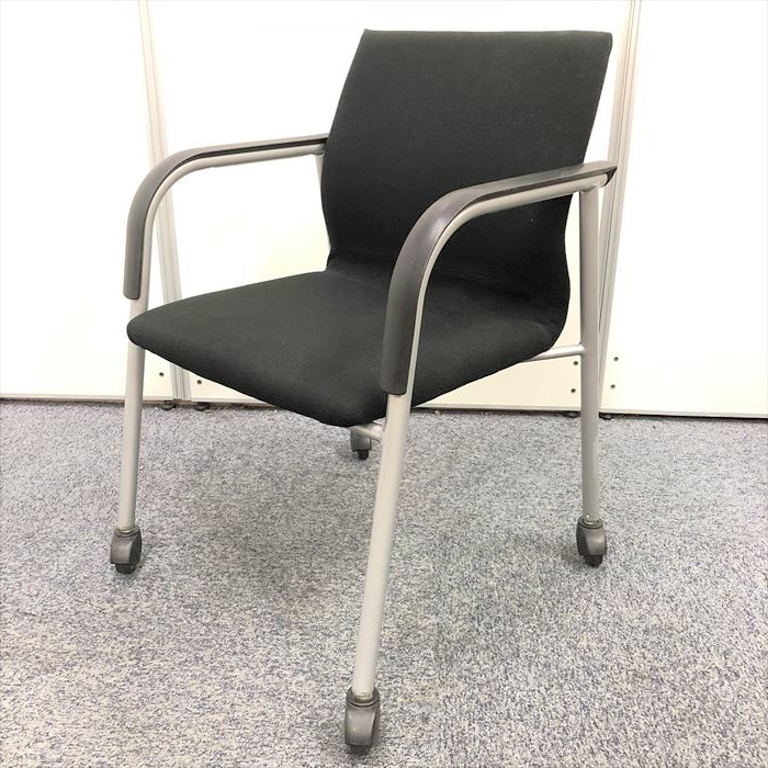 【コクヨ製】マネージメントチェアー300シリーズ CK-301CK
                        300シリーズ
                                    中古
            