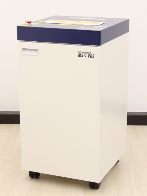 【最大裁断65枚!!】パワークロスカット!!様々な要望に対応する万能モデル!!【人気商品ラスト1台!!】
                        その他シリーズ
                                    中古
            