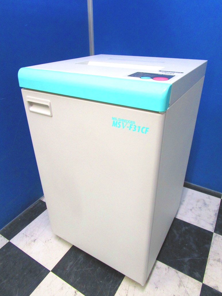 現行新品定価約40万円がお安く手に入れるチャンス！ハイセキュリティシュレッダー
                        その他シリーズ
                                    中古
            