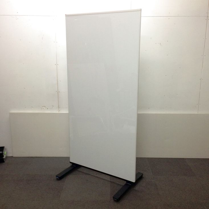 【1台限定レア】画期的なマルチボード☆ホワイトボード兼ローパーテーション！
                        その他シリーズ
                                    中古
            