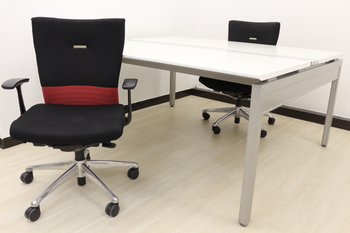 【シンプルな2名用セット！】急な増員や作業用にも使えます！幅1600mmなので広々！！【フリーウェイ＋チェアセット】
                        INSTATE LINK(インステートリンク)
                                    中古
            