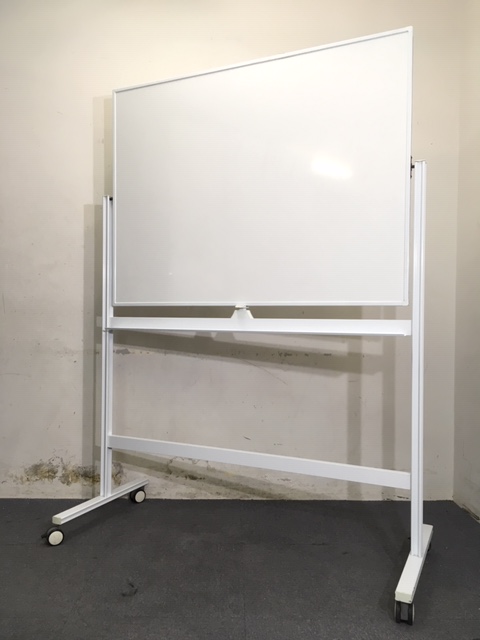 【１台入荷】両面ホワイトボード｜Ｗ1200｜定番のホワイトボード入荷致しました！
                        不明
                                    中古
            