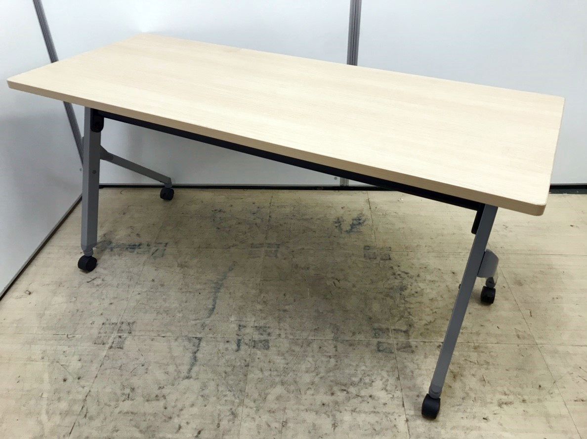 【3台入荷】セミナーや会議、研修などにおすすめなサイドスタックテーブル！！
                        フラプター
                                    中古
            