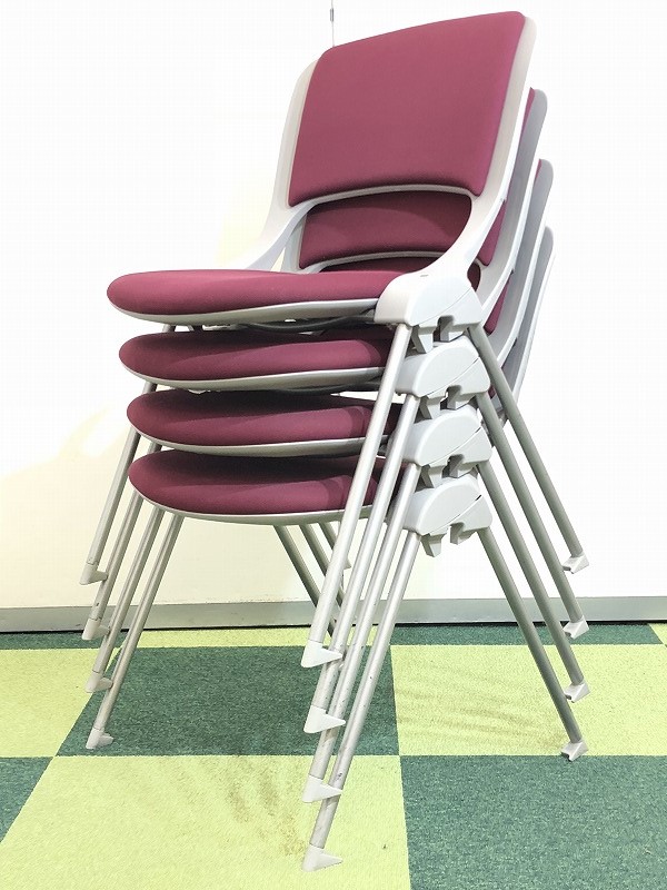 【セットでお得】スタッキングチェア4脚セット　内田洋行製
                        その他シリーズ
                                    中古
            