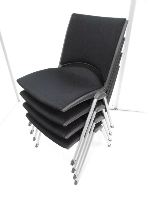 【4脚セット/10%OFF！！】イトーキ製！スタッキングチェア！ミーティングチェア！ブラック！【人気色です！！】
                        その他シリーズ
                                    中古
            