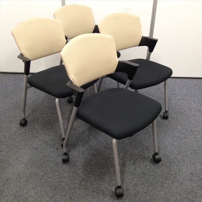 【定番商品4脚セット】■コクヨ製スタッキングチェアセット！プロッティ入荷です！
                        プロッティ
                                    中古
            