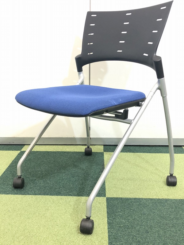 少したわんでくれるありがたーい、ネスティングチェアがロットですが3脚のみ入荷！！【マノス】
                        マノス
                                    中古
            