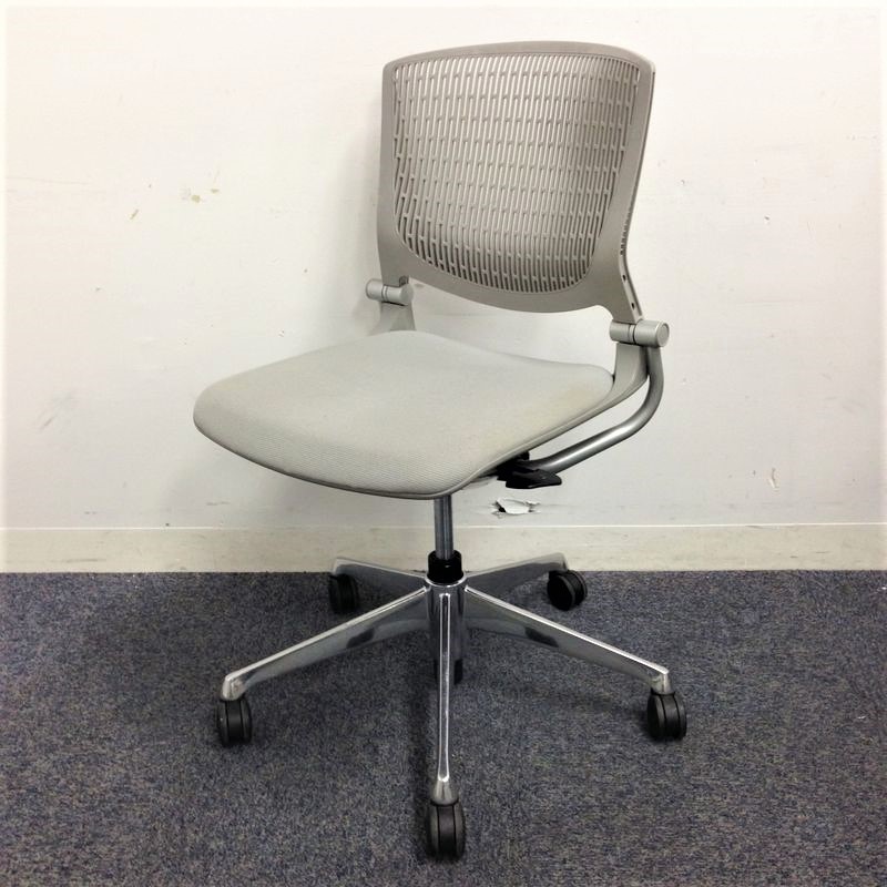 【1脚のみのため】【長時間の会議にオススメ！｜リクライニング付き】通気性の良い樹脂メッシュ仕様　グラータ(Grata)
                        グラータ 
                                    中古
            