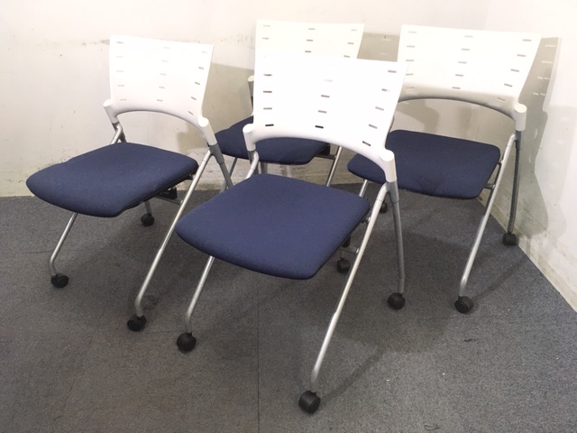 【4脚セット】イトーキ製｜マノスチェア｜お得な４脚セット商品入荷致しました！
                        マノス
                                    中古
            