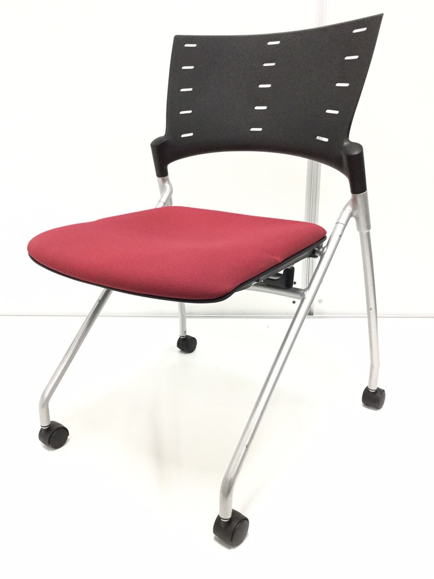 【6脚入荷】ショッピングカートのように重ねて収納できるチェア！狭いスペースにお勧めです！
                        マノス
                                    中古
            