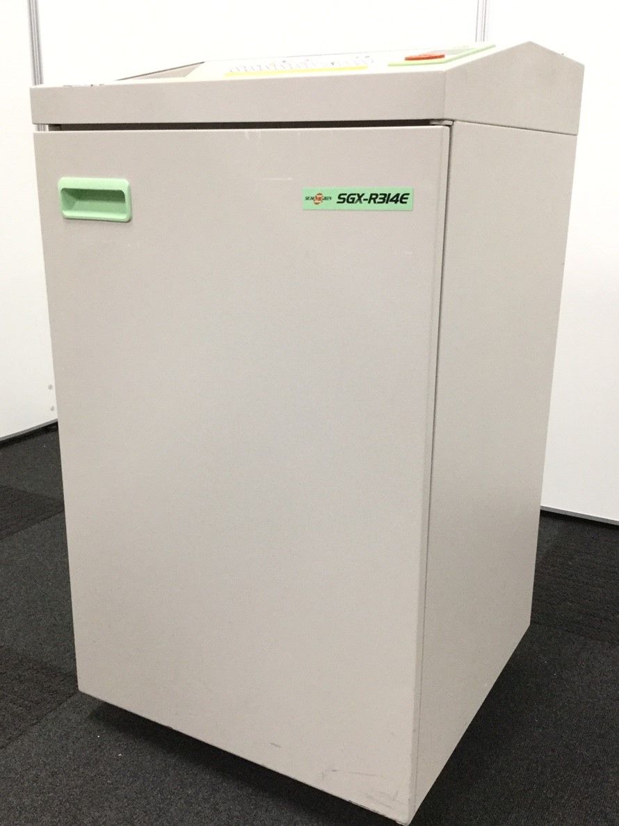 【限定1台！！】セキュリティーを重視したシュレッダー！！A3用紙もカットできます！！
                        SGX
                                    中古
            