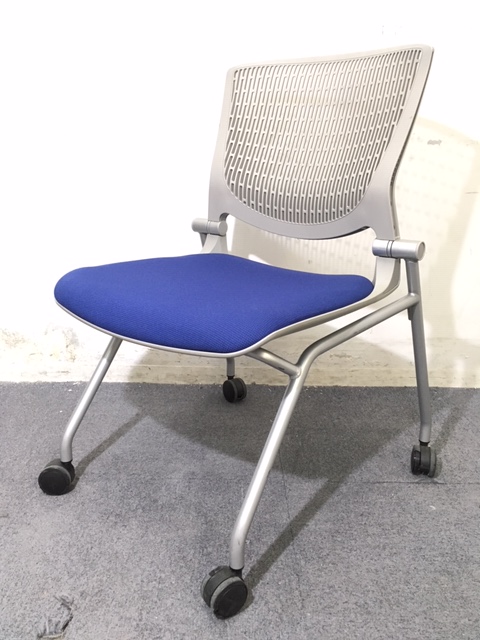 【4脚入荷】オカムラ製｜グラータチェア｜定番ネスティングチェア入荷致しました！
                        グラータ
                                    中古
            