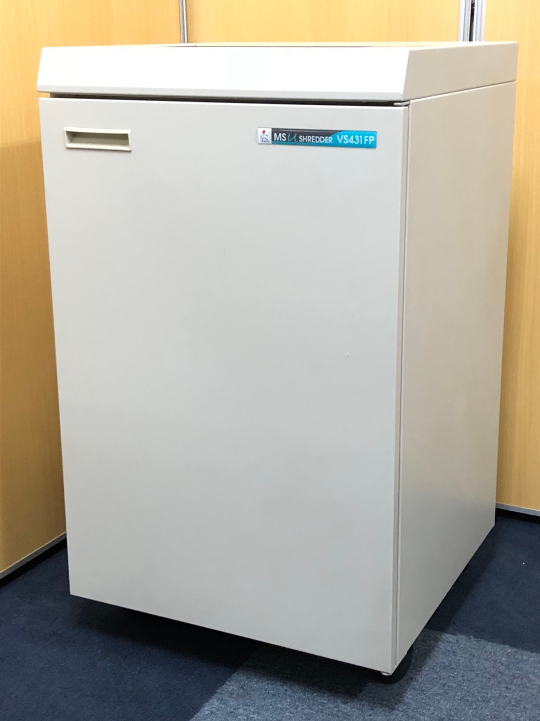 【シンプルデザイン！】情報を守るスパイラルカット裁断式！１０～１５枚までスムーズに裁断できました！
                        MSシリーズ
                                    中古
            