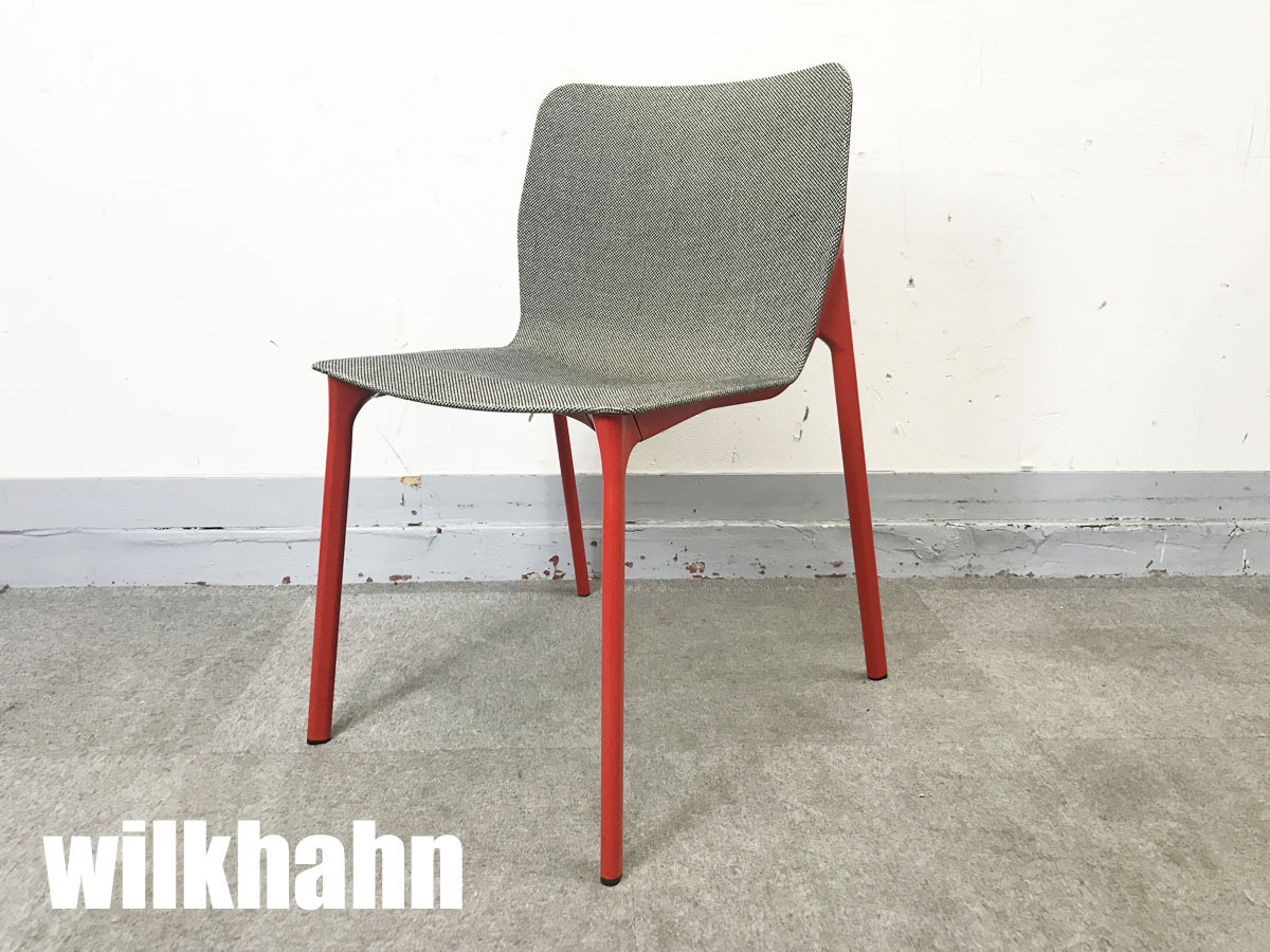 Wilkhahn/ウィルクハーン　シャシィ　スタッキングチェア　赤
                        　
                                    中古
            