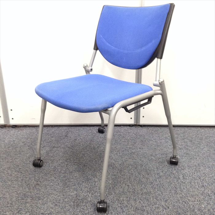 【10脚まとめて入荷！】■ミーティングや面談、休憩室等使える場面様々！■オカムラ製プロスタックチェア■ブルー
                        プロスタック
                                    中古
            