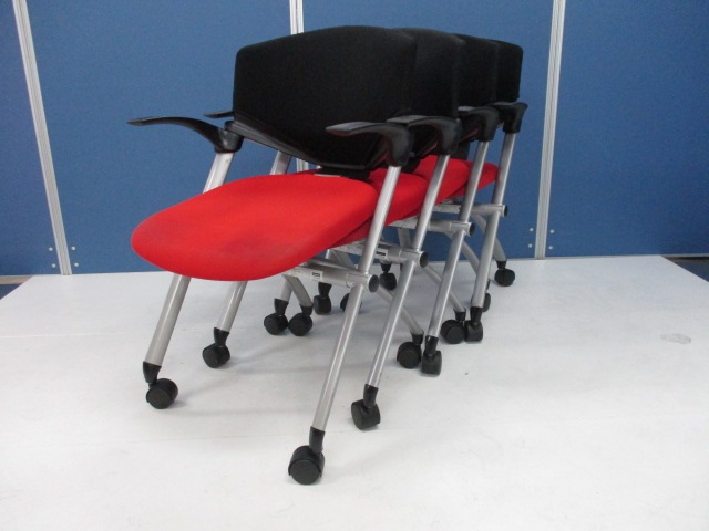 セットでお得！コクヨのミーティングチェアが入荷しました！
                        コルサ
                                    中古
            