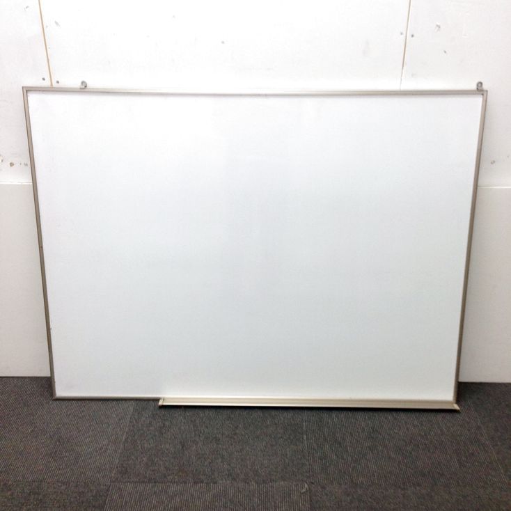 【3台入荷】ホーロー仕上げの壁掛けホワイトボード入荷！中古　ホワイトボード　ホーロー事務用品　オフィス家具
                        その他シリーズ
                                    中古
            