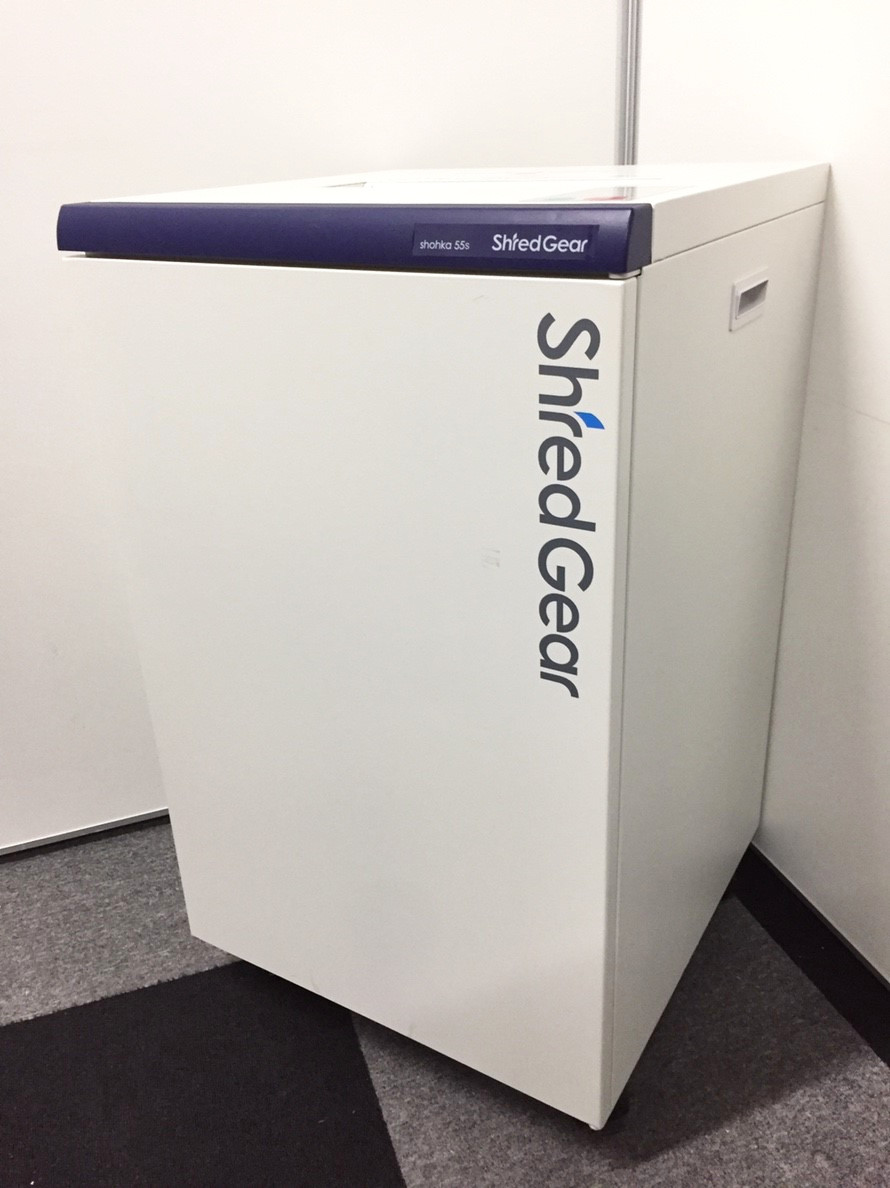 【状態良好】大量細断可能な業務用シュレッダー！がつがつ裁断するなら迷わずこのシュレッダー！
                        Shohka 55s
                                    中古
            