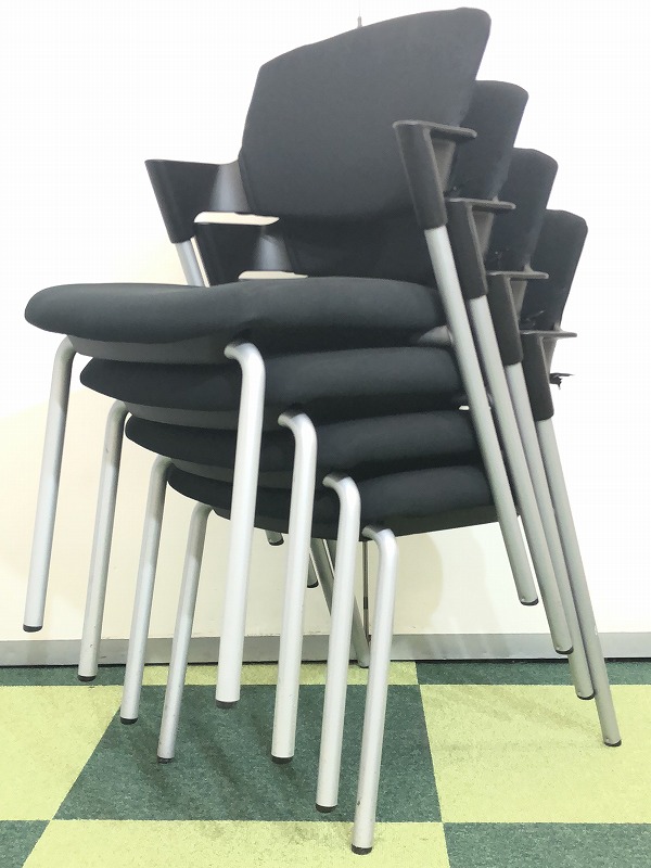 【状態良好品！！】コクヨのプロッティシリーズ！！シックなカラーでどこでもお使い頂けます！！
                        プロッティ
                                    中古
            