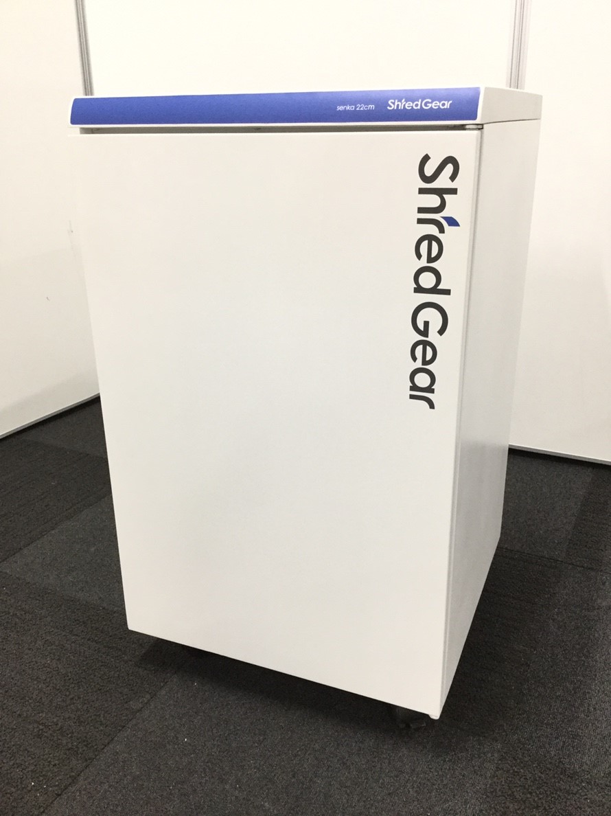 【限定１台】■多機能スタンダードモデル■サカエ製■senka22cm■最大裁断枚数22枚
                        sanka22cm
                                    中古
            