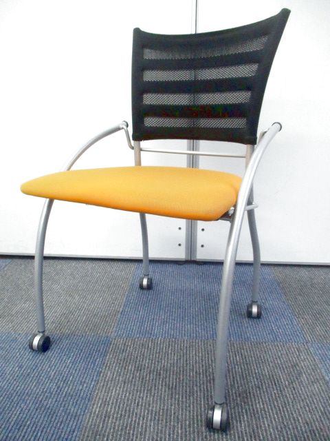 【デザイン性の高いプリエシリーズ!!】背もたれメッシュ生地で快適です!!【ネスティング仕様】
                        プリエ
                                    中古
            