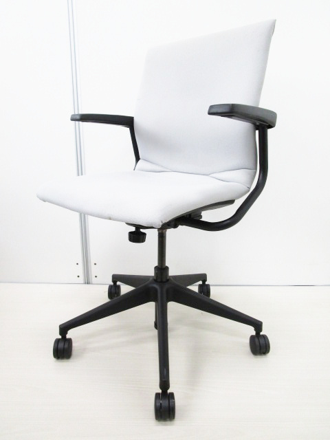 【明るいカラーで会議スペースをより一層彩りましょう】欧米ナンバーワンシェアメーカー　スチールケース社　プロテジェチェア　事務椅子、会議椅子にお勧め
                        プロテジェ
                                    中古
            