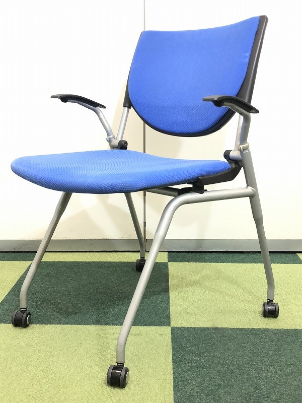 【クリーニング済み商品！！】ネスティングタイプのプロスタックチェアが入荷！！【オカムラ製】
                        プロスタック
                                    中古
            