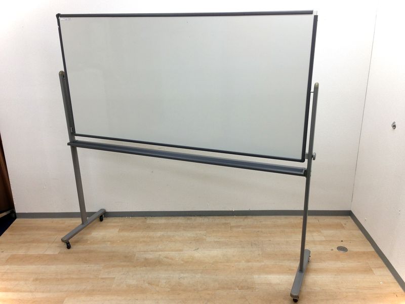 【限定1台！】■中古では希少なホワイトボードが入荷！■幅1800mm■キャスター付きで移動も楽々！
                        その他シリーズ
                                    中古
            