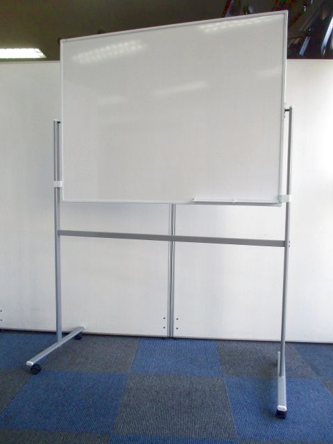 【限定1台の入荷！】両面脚付きホワイトボード！【会議の必需品】
                        その他シリーズ
                                    中古
            
