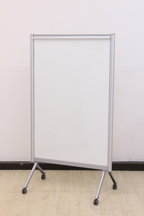 【ホワイトボード＆パーテーション!!】応接間を間仕切りつつ機能的に!!会議室にもオススメ♪
                        その他シリーズ
                                    中古
            