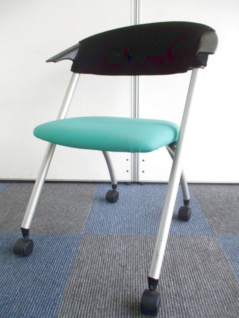 【便利なキャスター付き】会議室に最適な商品！【座面を跳ね上げ収納可能】
                        CK-280
                                    中古
            