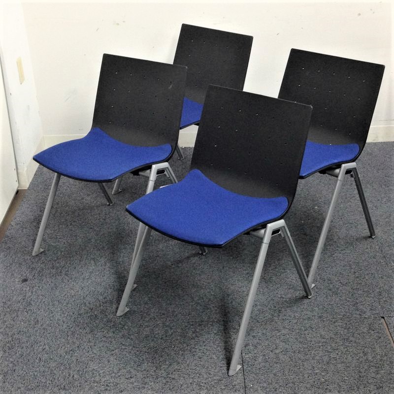 ★セット購入でお買い得！★【4本足で安定感抜群！】縦に重ねられるので省スペース！シャープなデザインで今風のオフィスにもマッチ！
                        MX-250 シリーズ
                                    中古
            