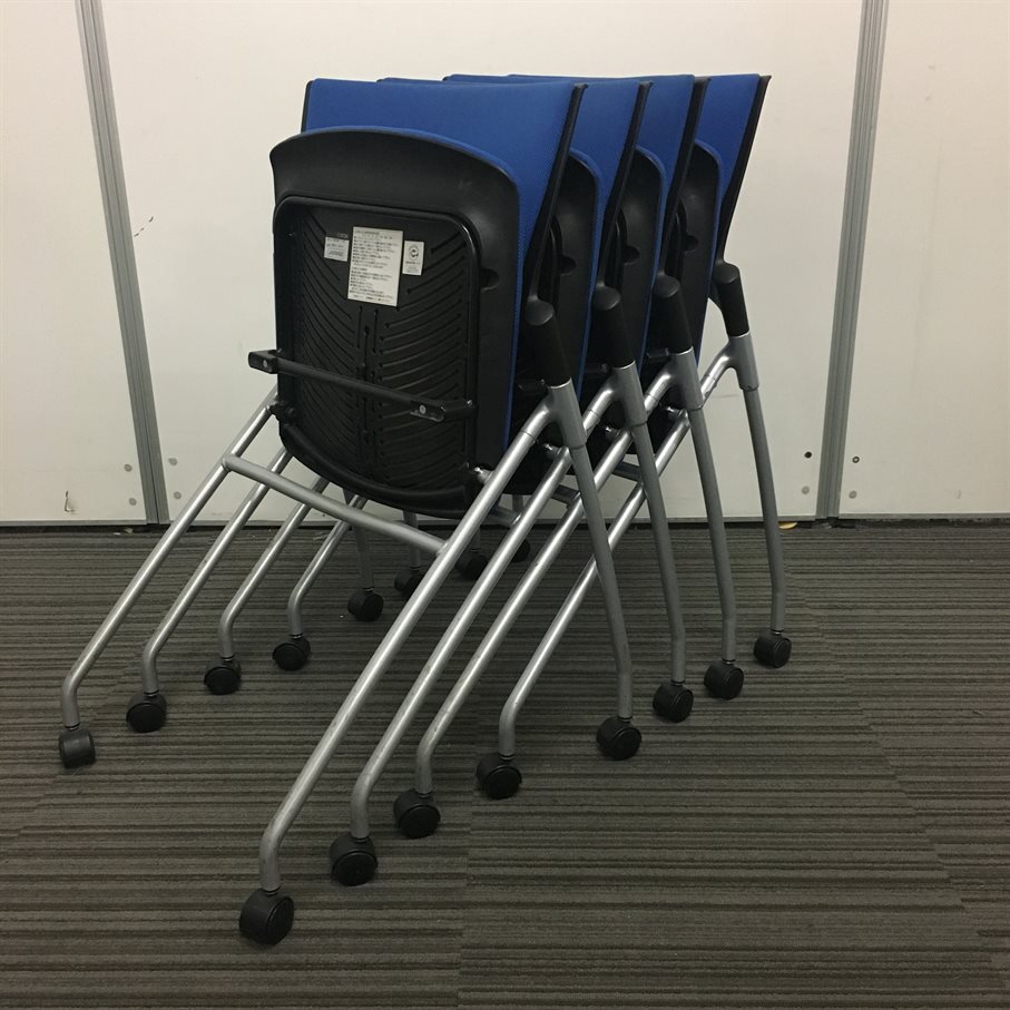 【お買い得な4脚セット！！】イトーキ製｜マノスチェア入荷致しました！
                        マノス
                                    中古
            