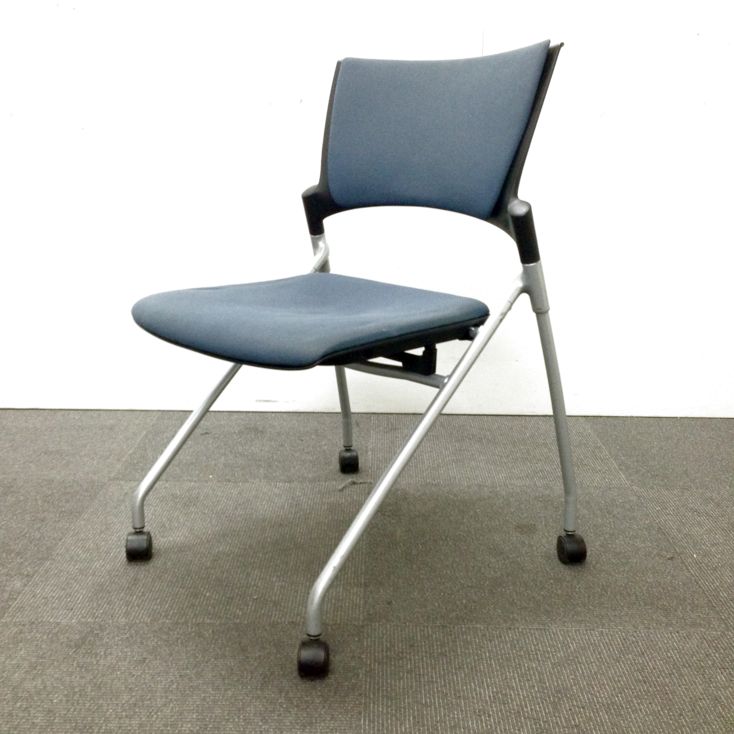 【3月納品までの限定価格！】イトーキ製！マノスチェア☆この機会に是非！！
                        マノス
                                    中古
            