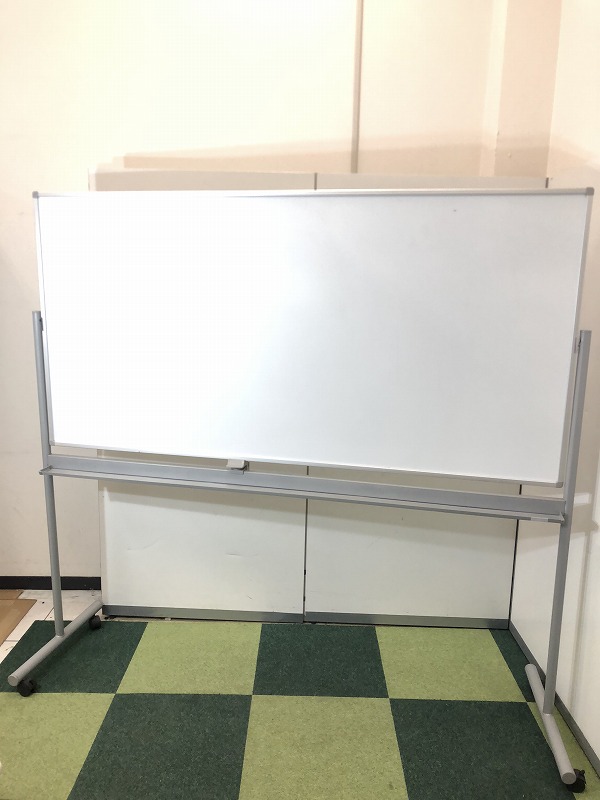 W1800タイプの【両面ホワイトボードが入荷！】キズ有の為特価商品です！！【おつとめ品】
                        　
                                    中古
            
