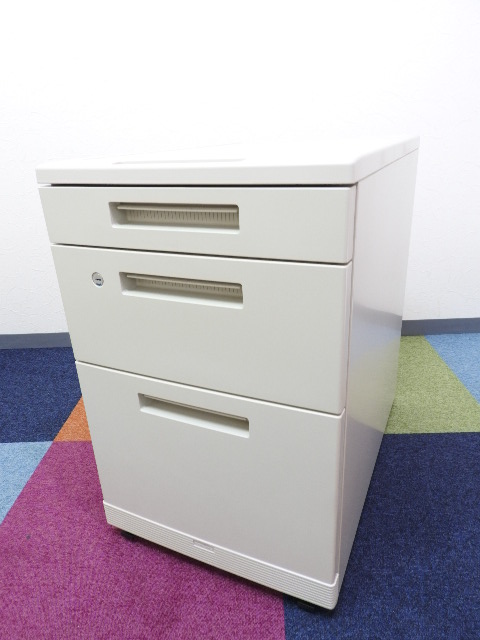 【平机収納サイドキャビネット】◆サイドワゴン◆　国内メーカー　コクヨ製◆施錠できる◆【RP】
                        新MX
                                    中古
            