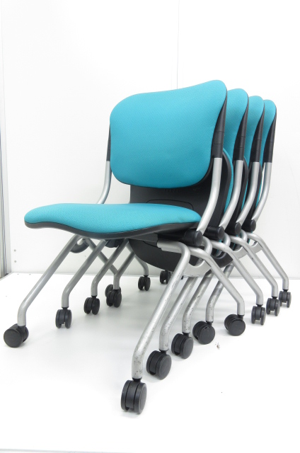 【お得なセット商品】ホワイトのテーブルと相性抜群!!グリーンのミーティングチェア!!【打ち合わせ用にオススメ!!】
                        トーションライン
                                    中古
            