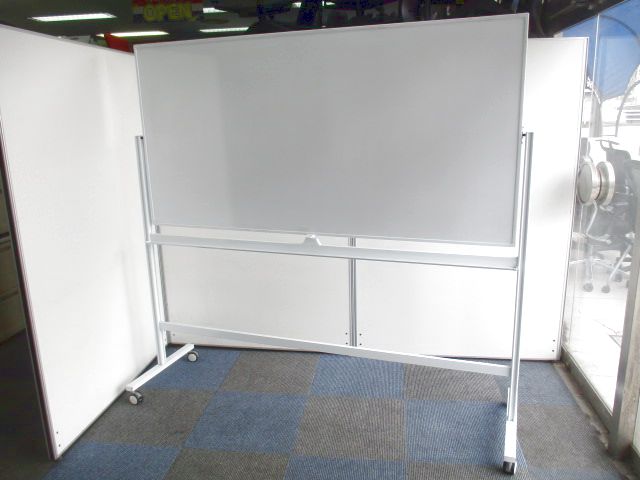 【動かすと擬音なります】両面脚付きホワイトボード【使用感ございます】
                        　
                                    中古
            