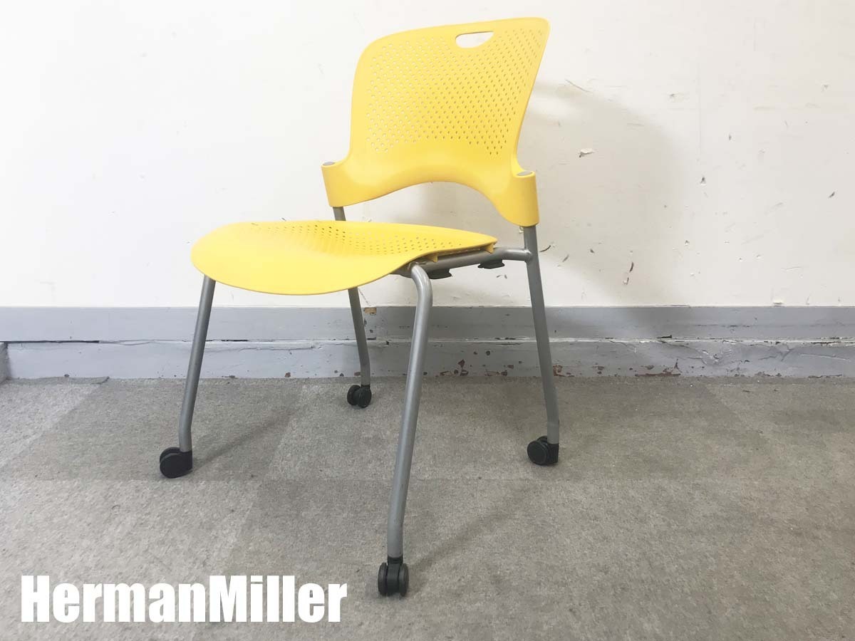 HermanMiller/ハーマンミラー　ケイパーチェア 　スタッキングチェア
                        ケイパー
                                    中古
            
