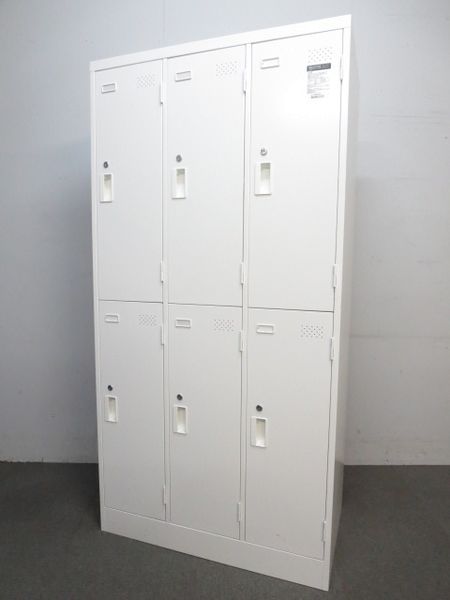【上下で省スペース収納！】■コクヨ製　6人用ロッカー ■更衣用スチールロッカー　■シリンダー錠式
                        LK
                                    中古
            